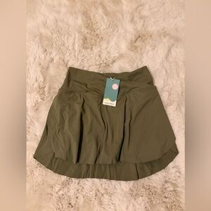 HALARA Olive Green Skort